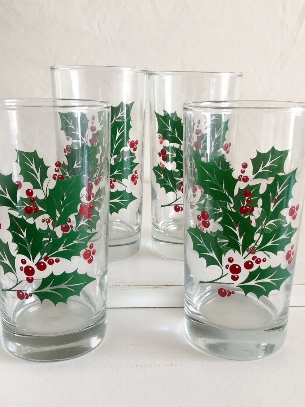Vintage 70s Indiana Glass Holly & Berries Highball Drinking Glasses